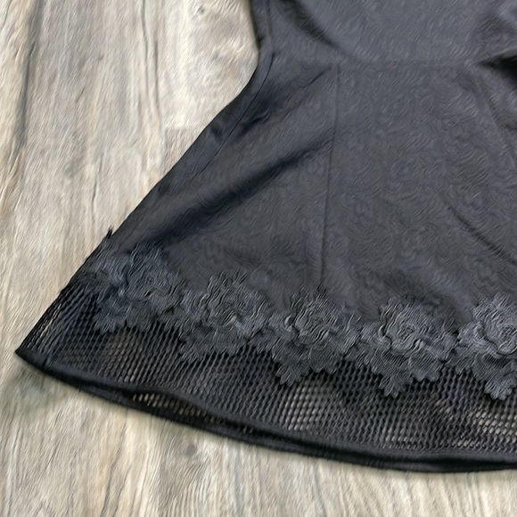 Express Women’s Black Dress with Floral Embellishment, size 4 - Picture 12 of 13
